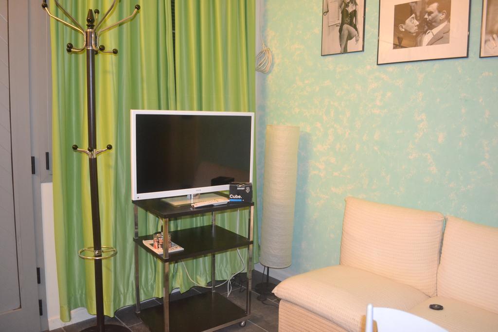 Casa Lory Apartment Bologna Cameră foto